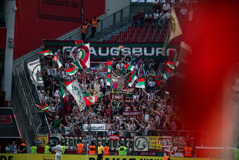 FC Augsburg (Foto: Shutterstock.com / Vitalii Vitleo)