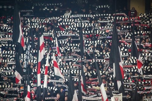 Eintracht Frankfurt (Foto: Shutterstock / Giannis Papanikos)