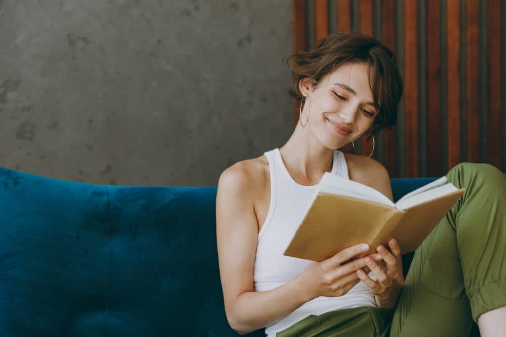 mehr bücher lesen: Frau