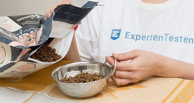 Lifelong Katzen Trockenfutter mit Lachs im Test - 100 % komplette und ausgewogene Ernährung