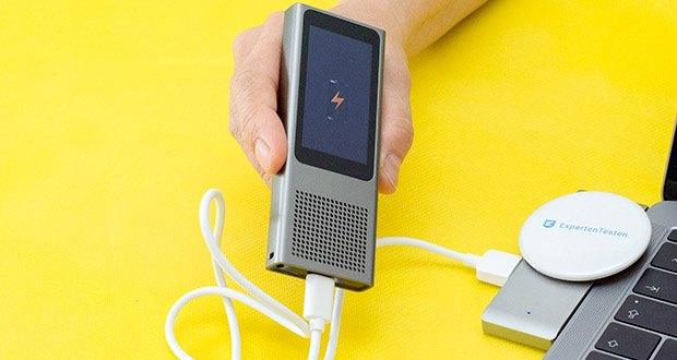 Langogo Minutes Sprachübersetzer und Diktiergerät im Test - Batteriekapazität: 1510 mAh; maximale Arbeitsstunden: 10 Stunden (Bildschirm aus)