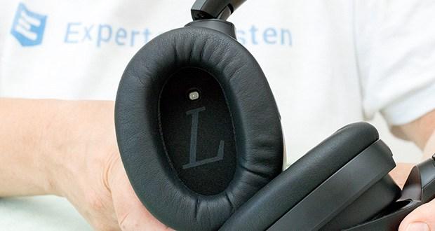 Mu6 Space 2 Bluetooth Kopfhörer im Test - mit dem eingebauten Infrarot-Näherungssensor stoppt der Ton automatisch, wenn Sie die Kopfhörer abnehmen, und wird wieder aufgenommen, wenn Sie sie wieder aufsetzen