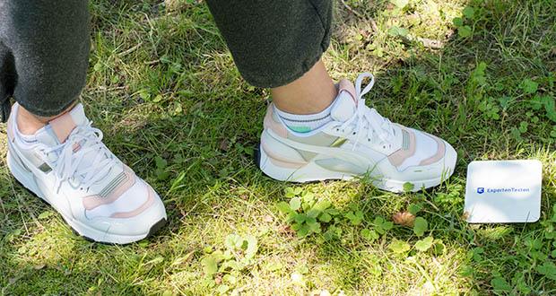 PUMA RS 2.0 Futura Sneaker im Test - die Neuinterpretation fällt dank der ideal Farben, Materialien und Metallic-Details direkt ins Auge