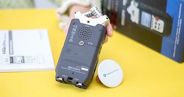Zoom H4nPro Digital Multitrack Recorder im Test - Produktabmessungen : 15.88 x 3.81 x 6.99 cm; Gewicht: 299,37 g