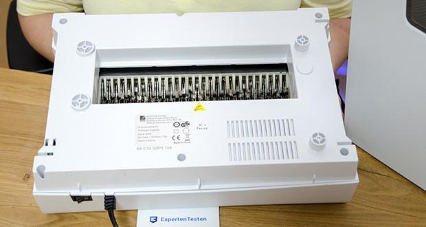 Leitz IQ Home Office Aktenvernichter im Test - mit Partikelschnitt fĂĽr sicheres Vernichten von Dokumenten