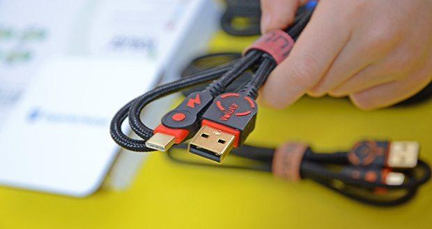 Volutz USB C Kabel 5er Pack im Test - Volutz DualHousing Technologie isoliert Biegebewegungen und absorbiert den Druck vom täglichen Verschleiß