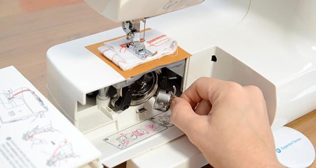 Gritzner Dorina Nähmaschine 333 im Test - schnelles Einfädeln durch Einfädelhilfe