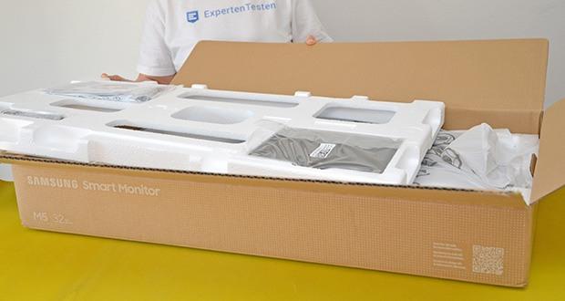 Samsung M5 Smart Monitor 32 Zoll im Test - Produktabmessungen: 71.61 x 51.7 x 19.35 cm; Gewicht: 6.2 kg