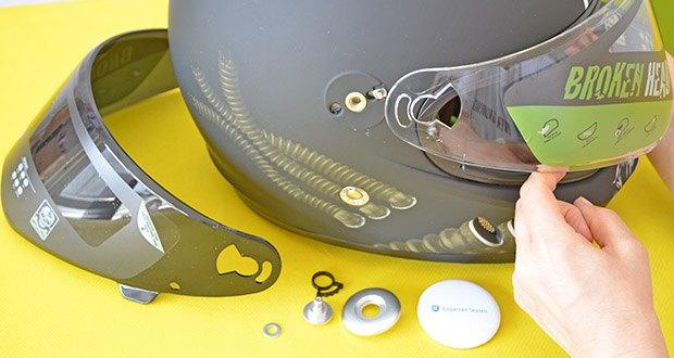 Broken Head Motorradhelm Gasman im Test - das Visier ist leicht auswechselbar