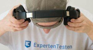 Wie ist der Anschluss von Kopfhörern Der Kopfhörer lässt sich nicht an jedes Gerät anschließen?