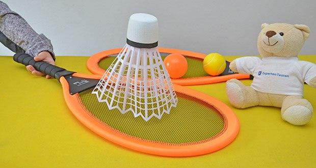 Simba Giant Badminton Set im Test - ob im Garten, im Park, am Strand oder in der Halle, mit dem Giant Badminton Set seid ihr ĂĽberall bestens fĂĽr eure Badminton Turniere ausgestattet