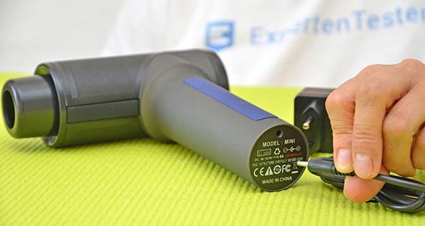 Orthomechanik OrthoGun 2.0 Massagepistole im Test - Batterie ist eine der größten auf dem Markt (3400 mAh)