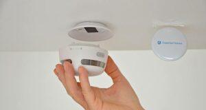 X-Sense Mini Funkvernetzbarer Rauchmelder 3-Pack im Test - einfach und leicht an jeder Wand oder Decke ohne Kabel zu installieren