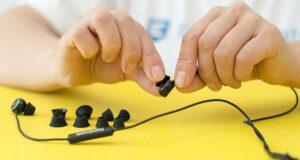 Die Geschichte der In Ear Kopfhörer Was ist die Entwicklung des In Ear Kopfhörers im Laufe der Zeit?