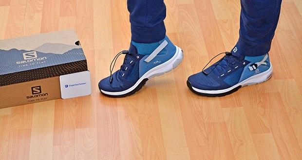 Salomon Herren Tech Amphib 4 Trekking-& Wanderschuhe im Test - das Sensifit-System umschließt den Fuß und sorgt so für eine sichere und präzise Passform