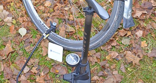 AARON Sport One Fahrradpumpe im Test - leicht zu bedienen