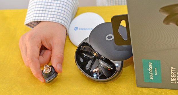 Soundcore Liberty Pro 3 True-Wireless Earbuds im Test - Schnellladefunktion: 15 Minuten Laden = 3 Stunden Musik