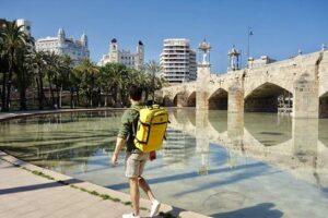 Der Cabin Max Kofferrucksack im Überblick Der Kofferrucksack von Cabin Max sieht sehr schön aus im Test