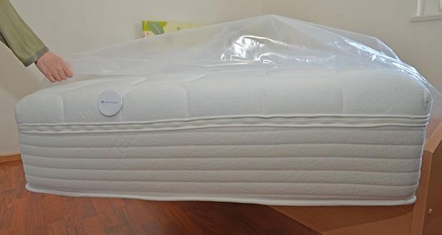 BeCo Matratze Royal Comfort Gel 90 x 200cm im Test - dank der Komforthöhe von ca. 26 cm besonders bequem