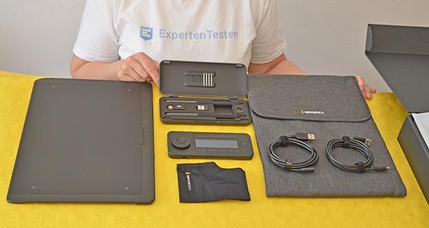 Xencelabs Stifttablett Medium Bundle im Test - Lieferumfang: Xencelabs Stifttablett Medium Bundle, Shortcut Fernbedienung, 2x digitale Stifte, Zeichenhandschuh, Tragetasche, Ersatzminen, Stiftetui, Dongle, Kabel, Bedienungsanleitung