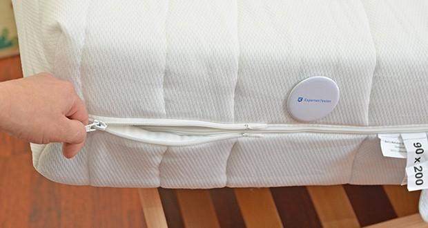 BeCo 2 Dreams Komfortschaum Matratze 90 x 200cm im Test - Bezugshälften teilbar und damit bis 60°C getrennt waschbar