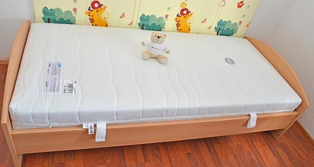 BeCo 2 Dreams Komfortschaum Matratze 90 x 200cm im Test - funktionell und optisch sichtbare Wendematratze mit 2 verschieden festen Liegeseiten für die bedarfsgerechte Härteanpassung im Alltag