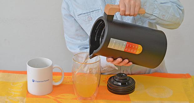 MONODEAL Thermoskanne 1L im Test - die Vakuumisolierung kann heiße und kalte Getränke lange Zeit kühlen