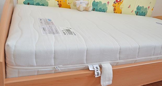 BeCo 2 Dreams Komfortschaum Matratze 90 x 200cm im Test - „Maximum Body Support“ dank spezieller Schaum-Einlagen im Schulter- und Beckenbereich