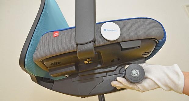 Interstuhl Bürostuhl Every Active im Test - Sitzhöhen- und Sitztiefenverstellung