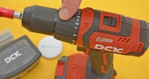 Akku Schlagbohrschrauber Drehmomenteinstellungen DCK 20V Akku Schlagbohrschrauber KDJZ05-13 im Test - 22+1+1 Drehmomenteinstellungen