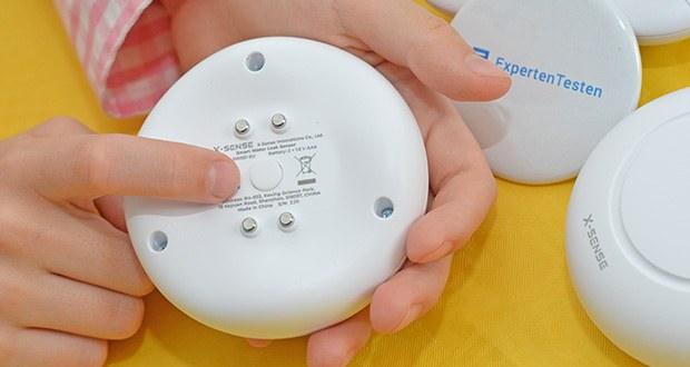 X-Sense Smart Home Wasser-Sensor-Alarm im Test - Taste „Test/Stummschalten“; Warnung bei niedrigem Batteriestand; Funktion „Später erinnern“