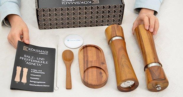 KÖKSMAGI Salz und Pfeffermühle Holz AGNETA im Test - Set-Umfang: Salz- und Pfeffermühle, Untersetzer, Holzlöffel, Reinigungsbürste und Geschenkkarte