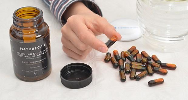 Naturecan Kurkumin CBD and Vitamin D3 Kapseln im Test - 30 Kapseln mit: 10mg CBD, 500mg NovaSOL® Kurkumin, 200 IE pflanzliches Vitamin D3