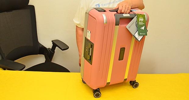 Eminent Koffer Vertica Kabinengröße im Test - äußere Abmessungen: 55x38x23 cm (einschließlich Räder und Griffe); Innenmaße: 51x38x23 cm