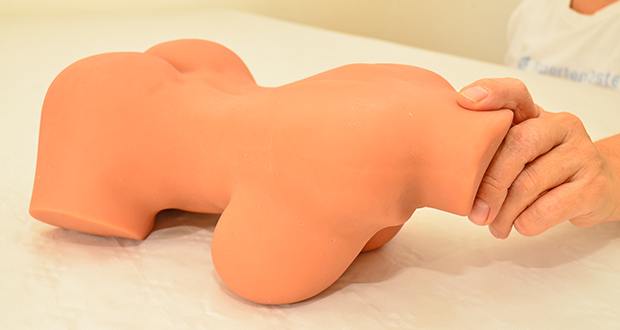 JASMIN Realistischer Masturbator BrĂĽste im Test - Einfache Reinigung