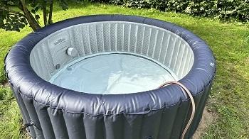 Die besten aufblasbaren Whirlpools im Test | rtl.de Vergleich
