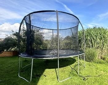 ? 9 Modelle, 1 klarer Sieger: 366cm Trampolin Test | rtl.de Vergleich