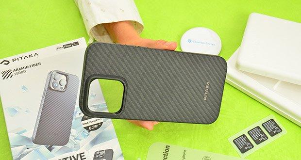 pitaka MagEZ Case Pro 4 für iPhone 15 Plus Schwarz/Grau im Test - Leichtgewichtig
