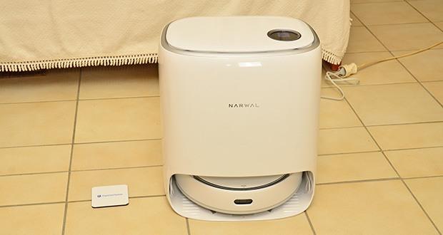 NARWAL Freo Saugroboter mit Wischfunktion und Dockingstation im Test - Platzsparende Dockingstation