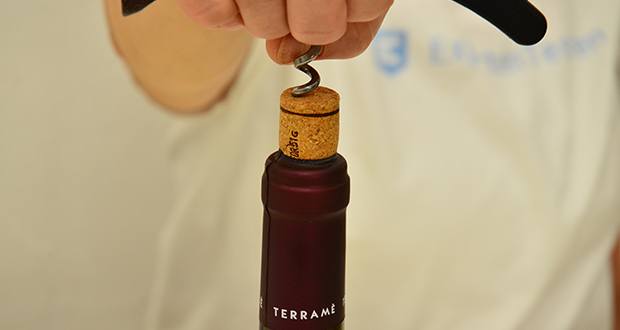 TERRAME Primitivo 2022 Rotwein im Test - Naturkorken Verschluss