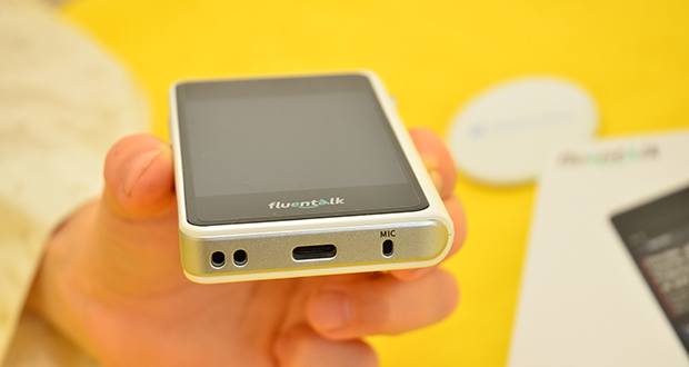 Fluentalk T1 Mini Handübersetzergerät im Test - Kompaktes, tragbares Design