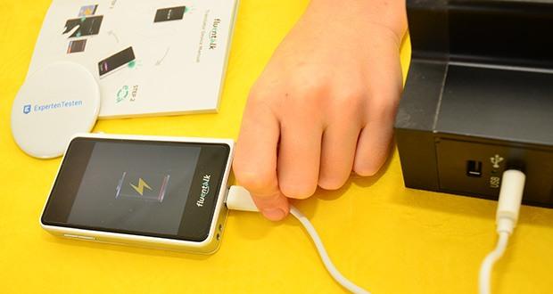 Fluentalk T1 Mini Handübersetzergerät im Test - Kontinuierliche Übersetzungszeit 3 Stunden; Ladezeit: 1,5 Stunden