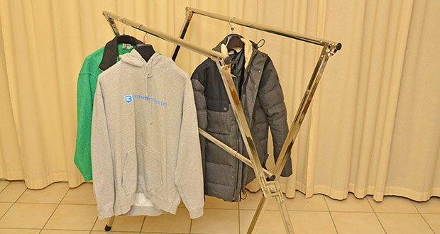 HeimGlück Kleiderständer Silber im Test - Ideal für schwere Kleidung und Bettwäsche