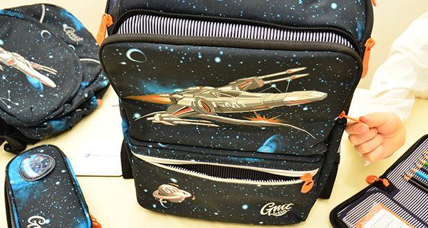 GMT LIGHT 6-Teiliges Schulranzen-Set Raumschiff im Test - 180° Öffnung für einfachen Zugriff