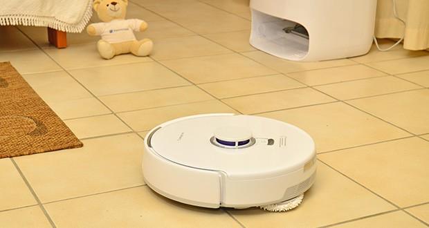 Narwal Freo X Ultra Saugroboter mit Wischfunktion im Test - Randgenaue Reinigung mit smart EdgeSwing