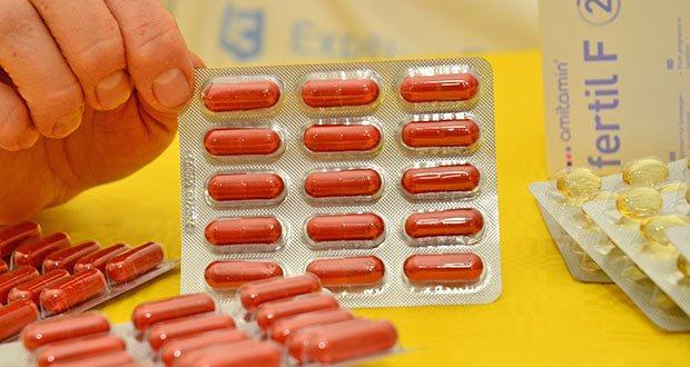 amitamin Fertil F Phase 2 Kapseln für Schwangerschaft und Stillzeit im Test - Reich an Omega-3-Fettsäuren DHA und EPA