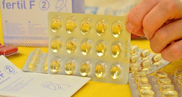 amitamin Fertil F Phase 2 Kapseln für Schwangerschaft und Stillzeit im Test - Fördert die Gehirnentwicklung des ungeborenen Kindes