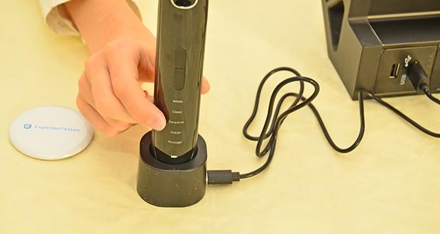 Operan Sonic Elektrische Zahnbürste mit Reisebox schwarz im Test - Kabelloses USB-Ladegerät & USB-Kabel inklusive; Schnellladung in 6 Stunden