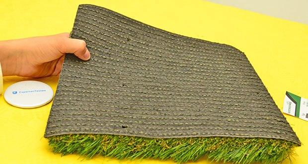 Kunstrasenhaus Kunstrasen Mario im Test - Einfache und schnelle Verlegung; Unkraut hat keine Chance