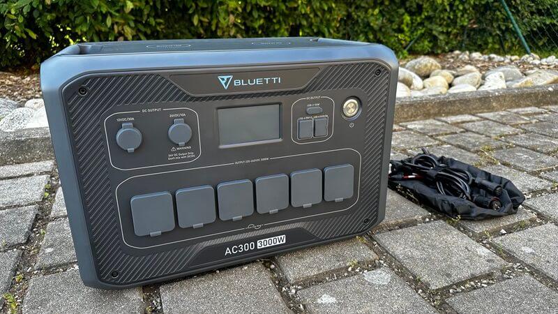 BLUETTI AC300 + B300 + PV350 Stromaggregat Solar im Test